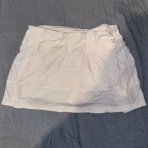 Lululemon Pace Rival Mid-Rise Skirt